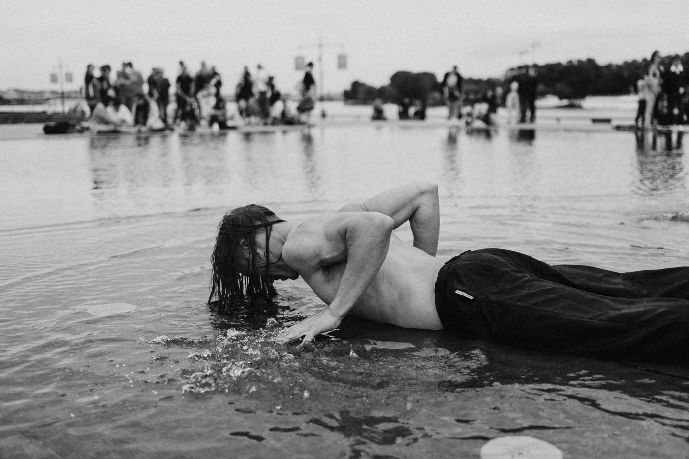 Bordeaux, danse sur le miroir d'eau