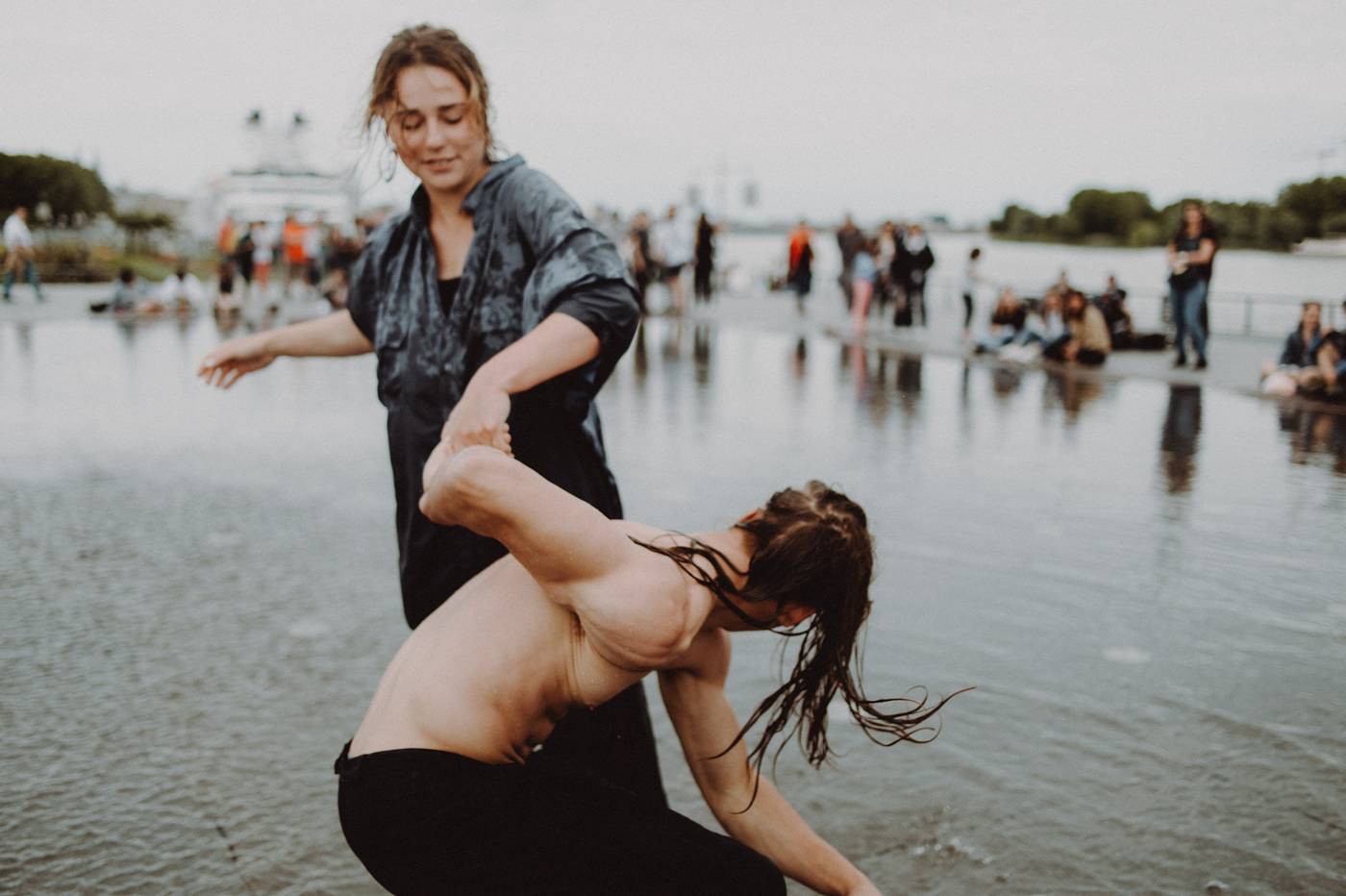 Bordeaux, danse sur le miroir d'eau